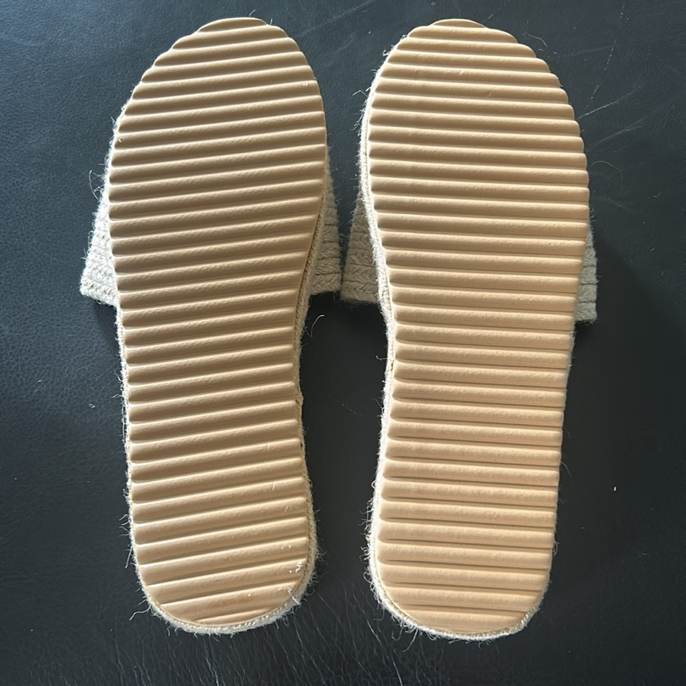 Cream Slide Sandals with Metallic Shimmer - Picture 2 of 2